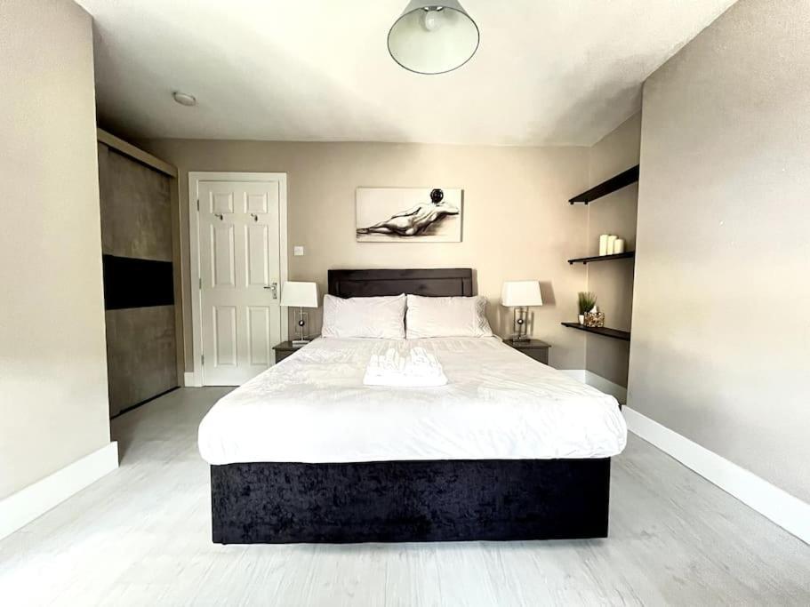 Central Winchester Serviced Apartments Zewnętrze zdjęcie
